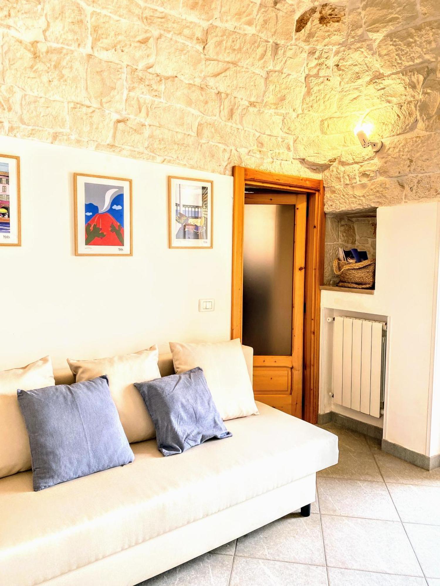 Trulli And Pool - I Cactus Villa Martina Franca Exterior photo
