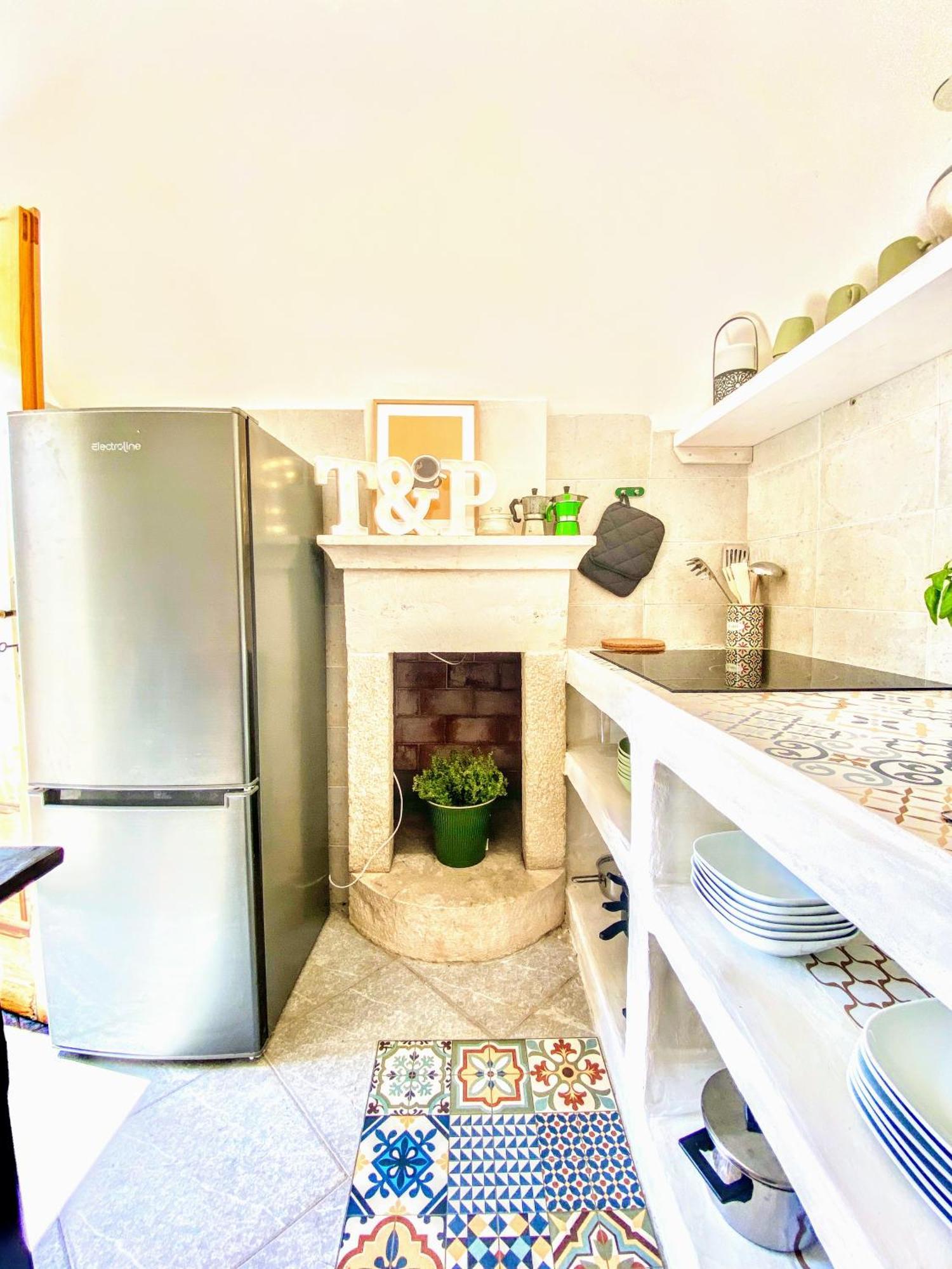 Trulli And Pool - I Cactus Villa Martina Franca Exterior photo